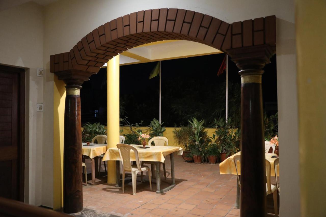 Ram Guest House Пондичерри Экстерьер фото
